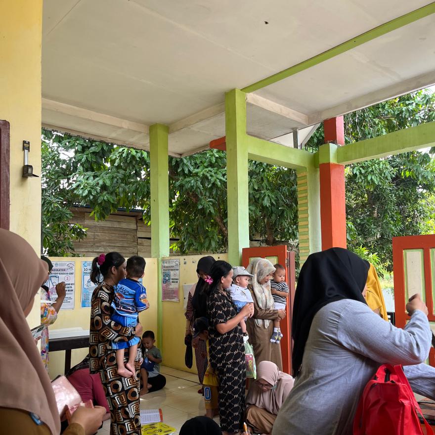 KEGIATAN POSYANDU DESA WORONGNGE